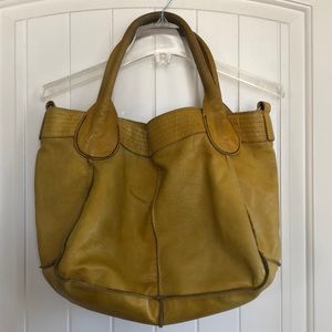 LIEBESKIND Berlin Gold genuine leather bag